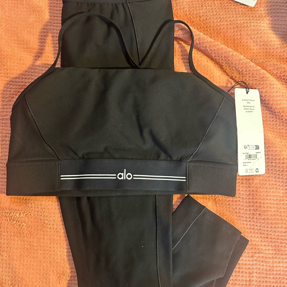 ALO Yoga Alosoft High Waist 7/8 Leggings & Bra Set
